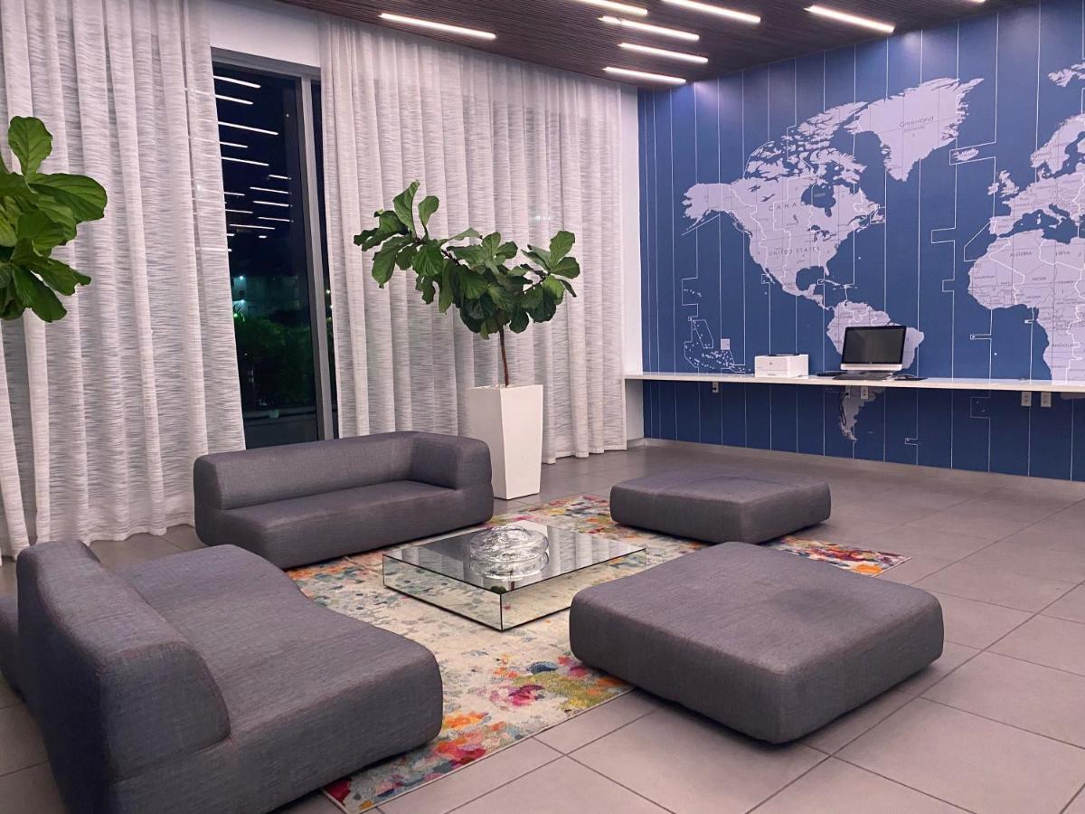 Studio In Hallandale 2 Beds Холандейл Бийч Екстериор снимка