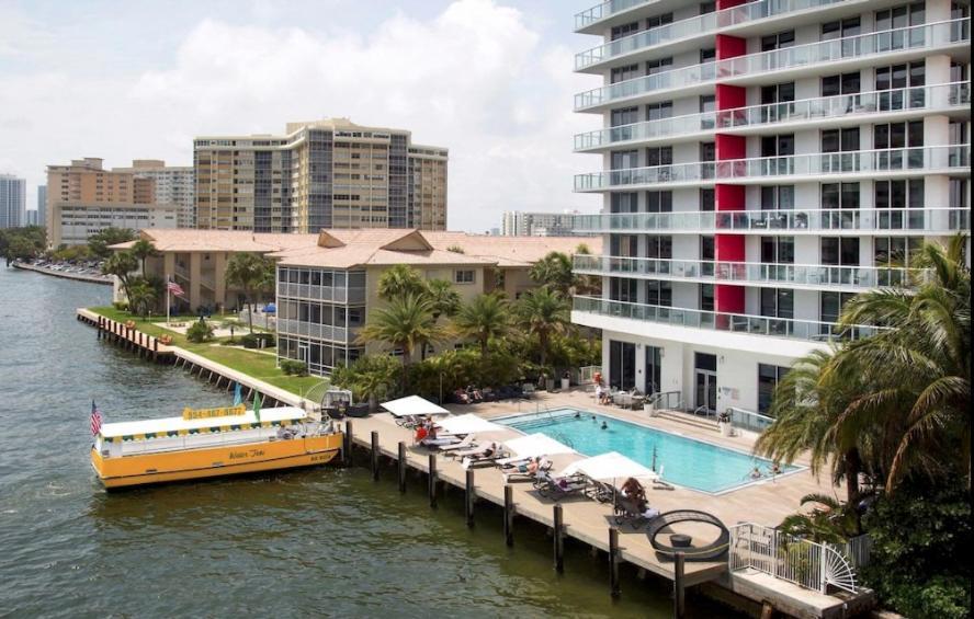 Studio In Hallandale 2 Beds Холандейл Бийч Екстериор снимка