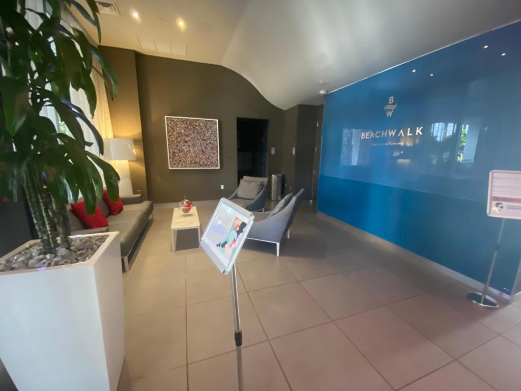 Studio In Hallandale 2 Beds Холандейл Бийч Екстериор снимка